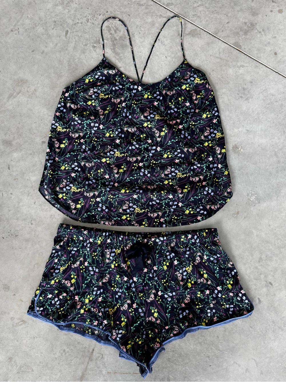Victoria's Secret Wild Flower Satin Pajama Set Size Large